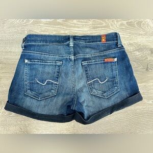 7 SEVEN FOR ALL MANKIND SHORTS CUFFED SIZE 25